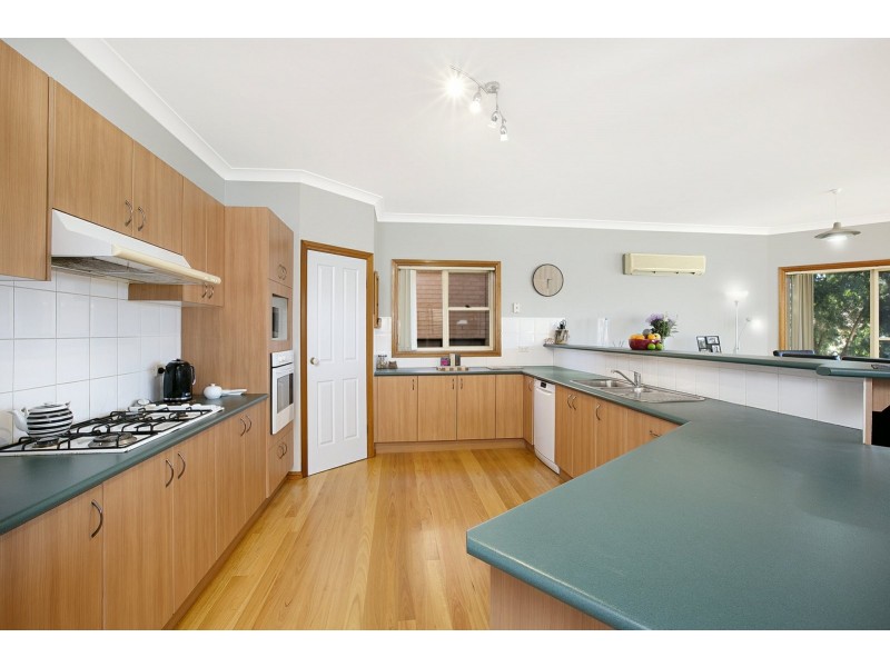 1 Granite Place, Eagle Vale NSW 2558