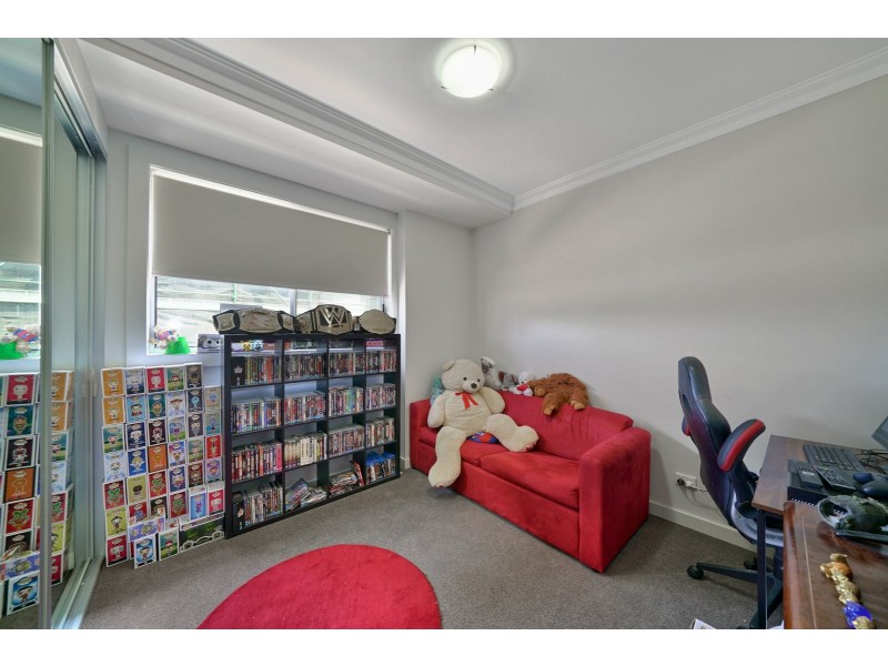 Unit 32/37-41 Chamberlain Street, Campbelltown NSW 2560