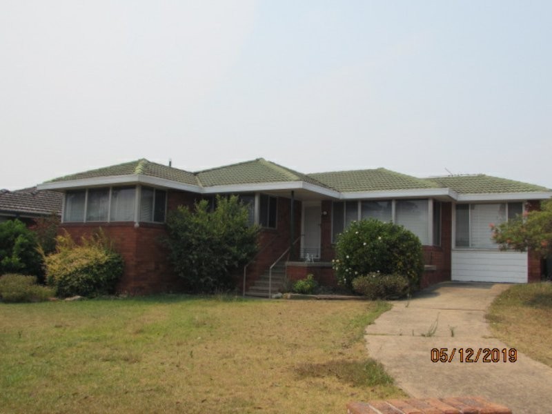 216 St Johns Road, Bradbury NSW 2560