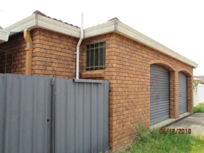 216 St Johns Road, Bradbury NSW 2560