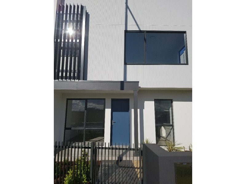 179 South Circuit, Oran Park NSW 2570