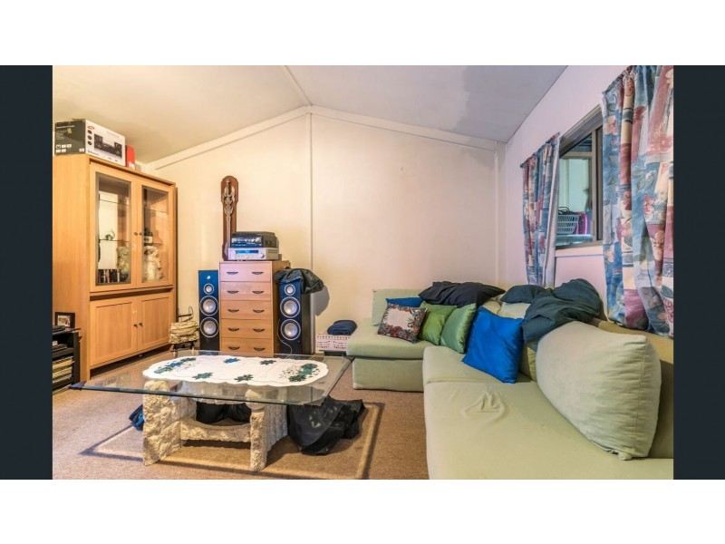 43 Woodcourt Street, Ambarvale NSW 2560