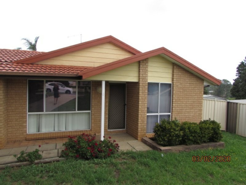 6 Sikes Place, Ambarvale NSW 2560