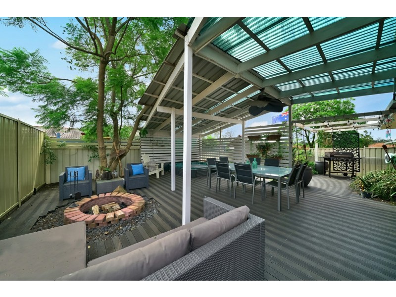 30 Moncrieff Close, St Helens Park NSW 2560