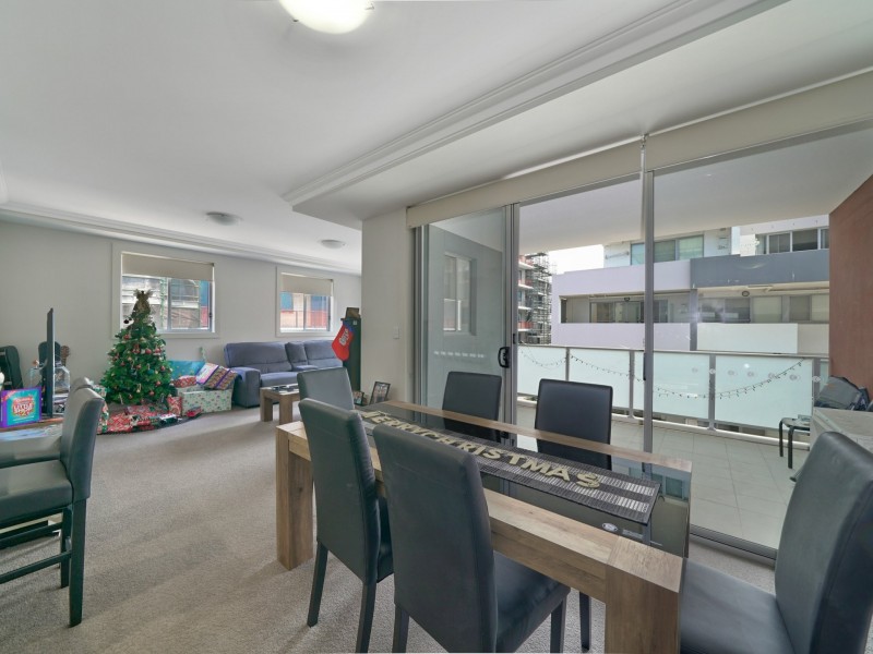 Apartment 32/37-41 Chamberlain St, Campbelltown NSW 2560