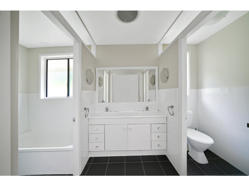 59 Aminya Crescent, Bradbury NSW 2560