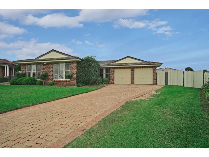 15 Grevillea Grove, Narellan Vale NSW 2567