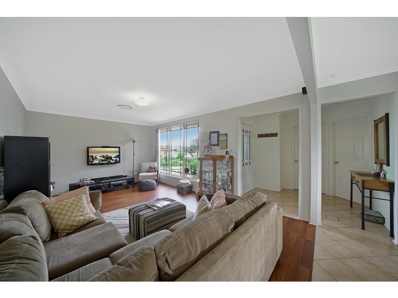 15 Grevillea Grove, Narellan Vale NSW 2567