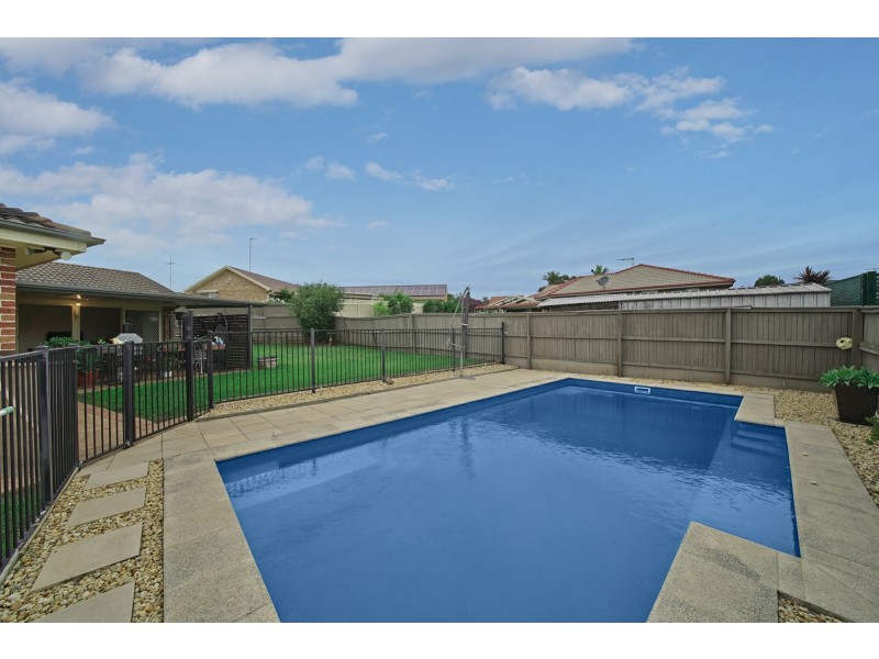 15 Grevillea Grove, Narellan Vale NSW 2567