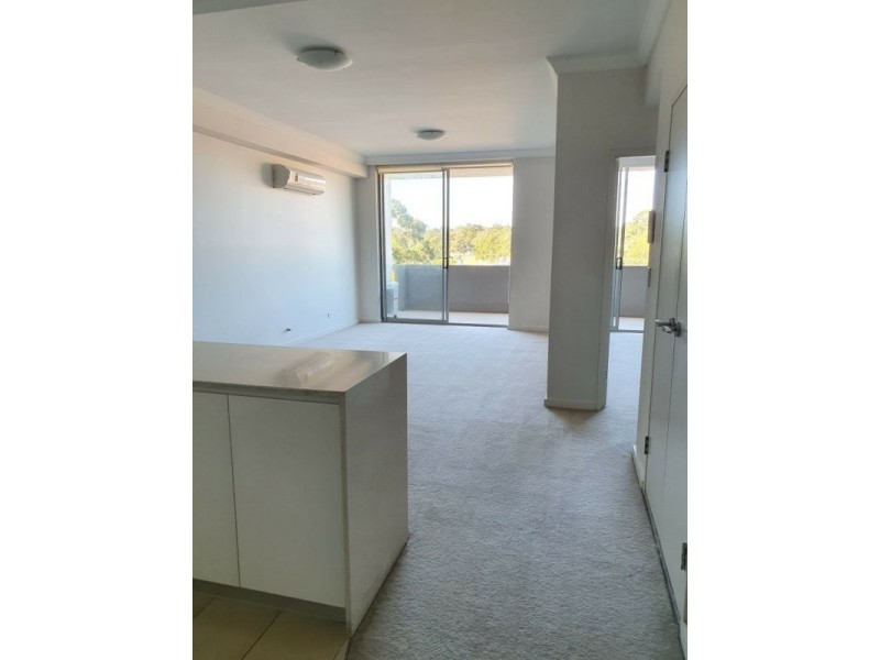 Unit 152/3-17 Queen Street, Campbelltown NSW 2560
