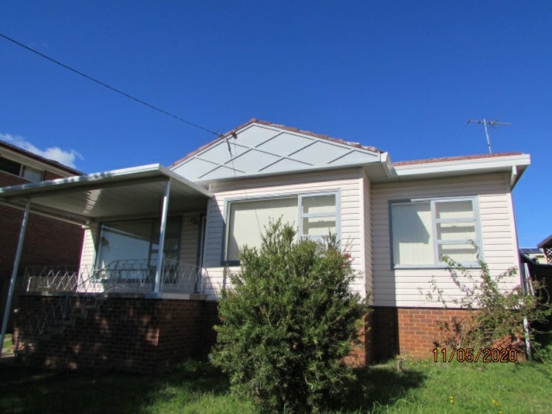 24 Mitchel Street, Campbelltown NSW 2560