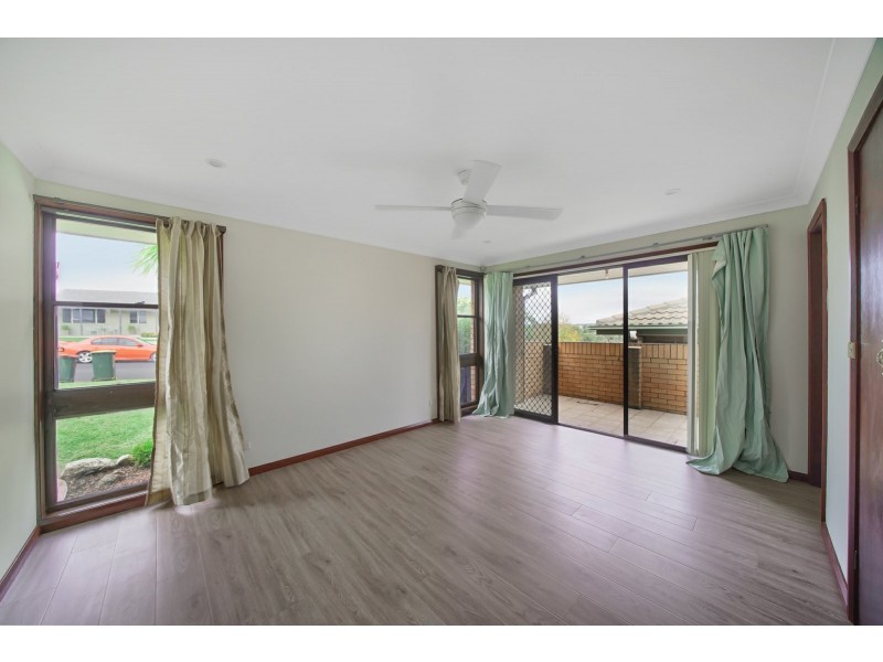 58 Pinaroo Crescent, Bradbury NSW 2560