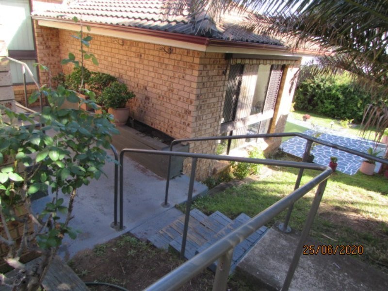 6/42 Leicester Street, Leumeah NSW 2560