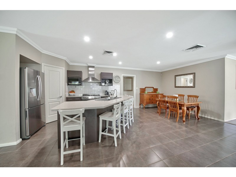 15 Goodenia Road, Mount Annan NSW 2567