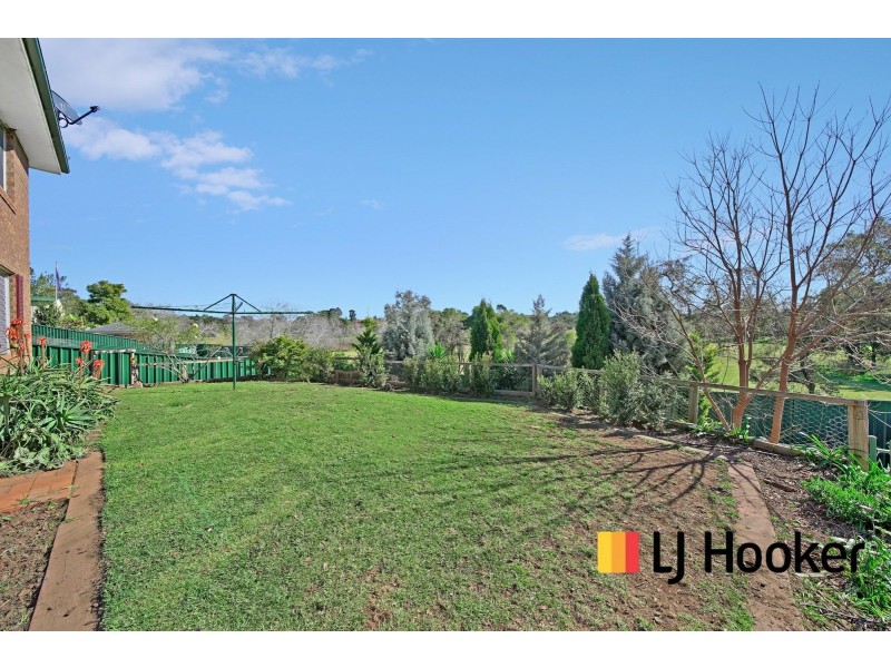 6 Spumante Close, Eschol Park NSW 2558