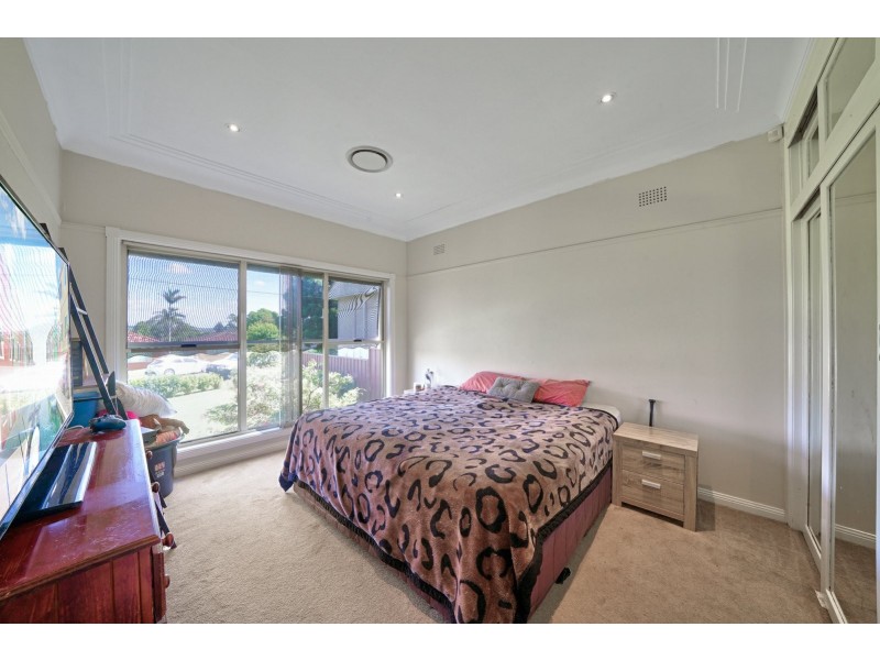 25 High Street, Campbelltown NSW 2560