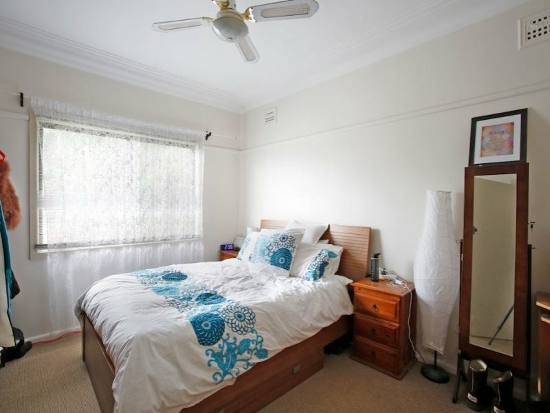 57 Chamberlain Street, Campbelltown NSW 2560