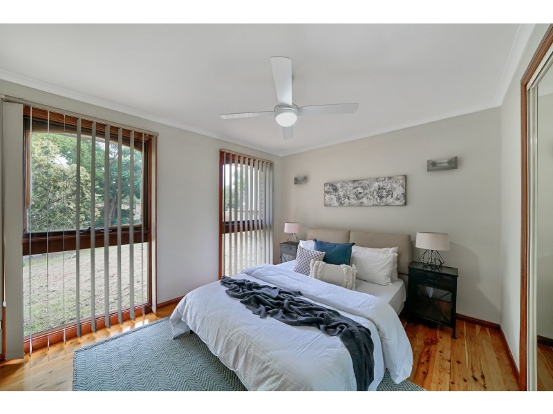 6 Wanda Place, Woodbine NSW 2560