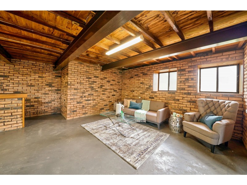 6 Wanda Place, Woodbine NSW 2560