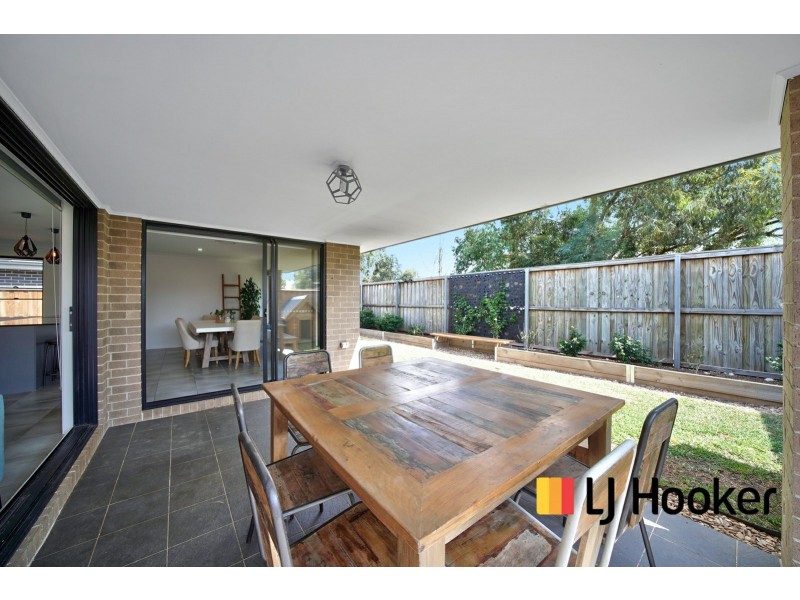 7 Dowie Drive, Claymore NSW 2559
