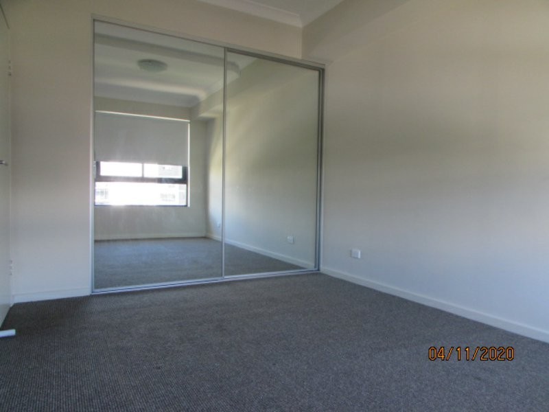 303/38-42 Chamberlain Street, Campbelltown NSW 2560