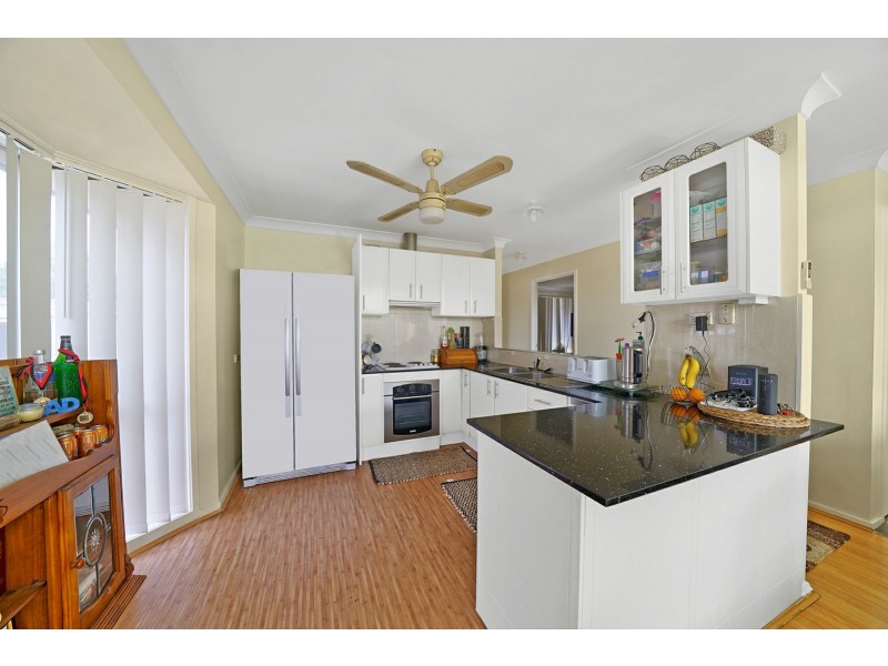 6 Sikes Place, Ambarvale NSW 2560