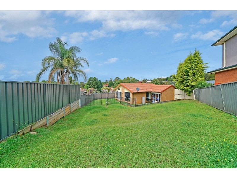 6 Sikes Place, Ambarvale NSW 2560