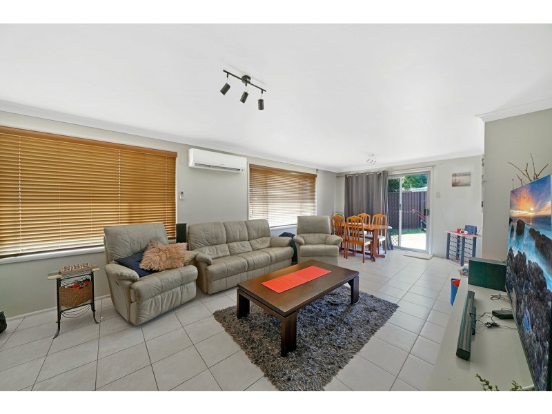 31 Gadshill Place, Rosemeadow NSW 2560