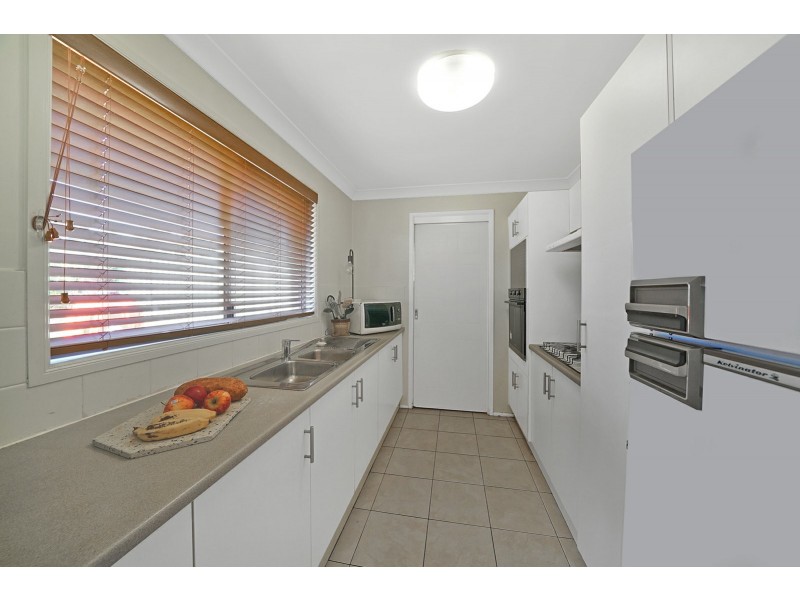 31 Gadshill Place, Rosemeadow NSW 2560