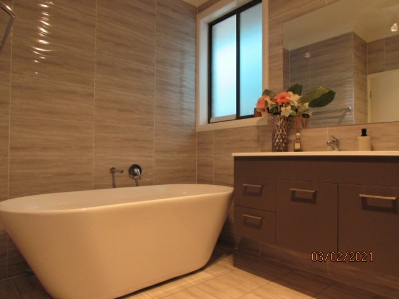 68 Crowley Boulevard, Claymore NSW 2559