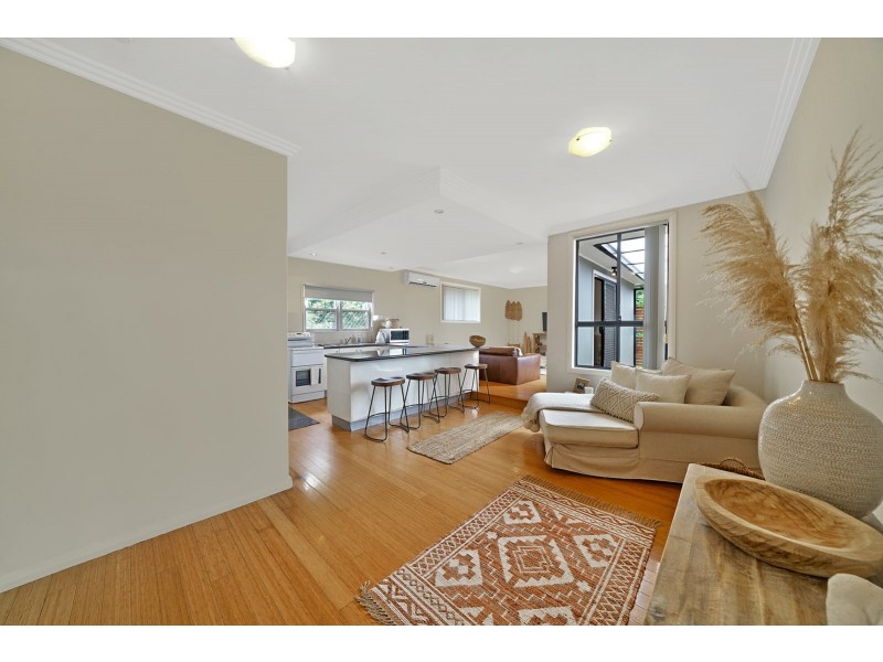 32 Hilltop Crescent, Campbelltown NSW 2560