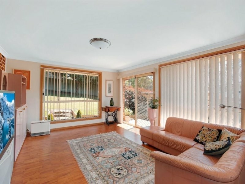 2 Mount Sugarloaf Drive, Glen Alpine NSW 2560