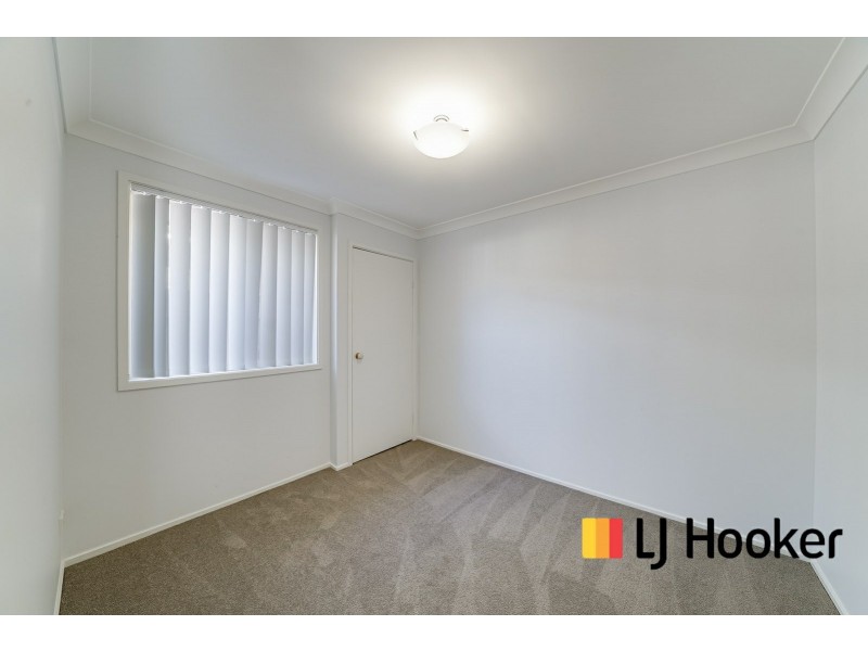 9A Withnell Crescent, St Helens Park NSW 2560