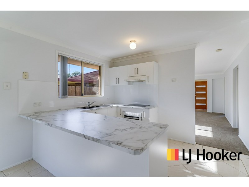 9A Withnell Crescent, St Helens Park NSW 2560