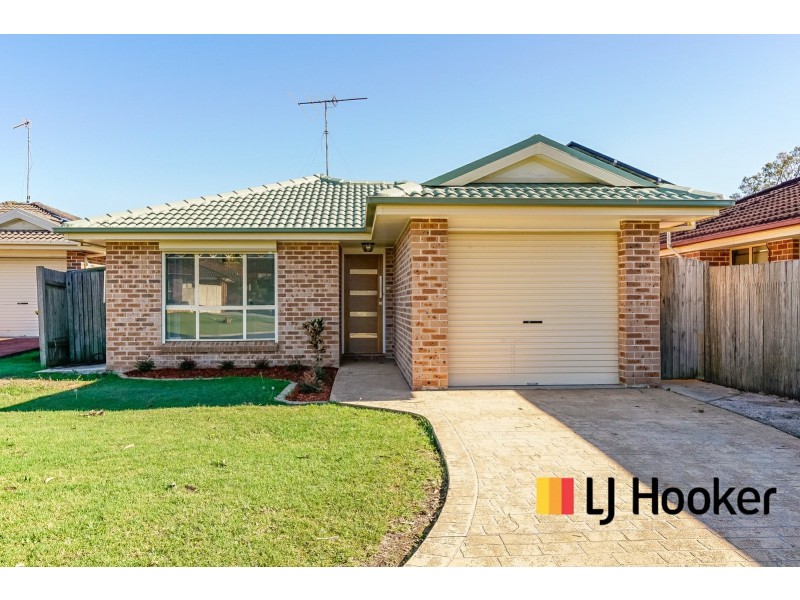 9A Withnell Crescent, St Helens Park NSW 2560