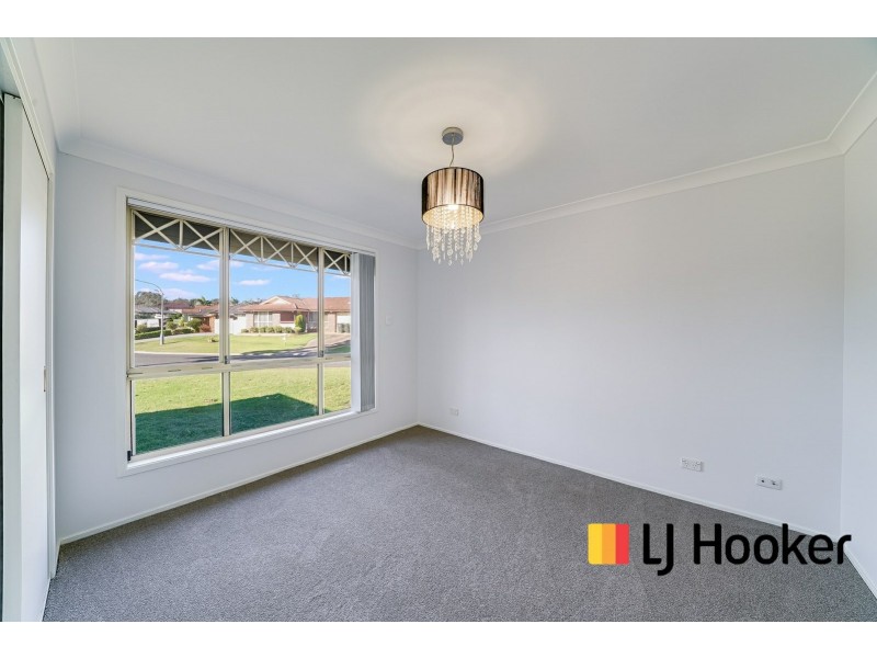 9A Withnell Crescent, St Helens Park NSW 2560