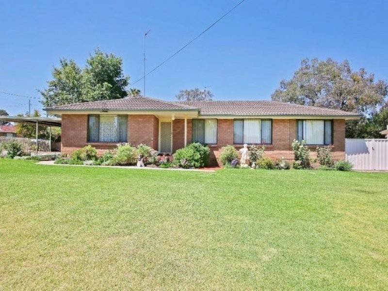 1 Antill Close, Camden South NSW 2570