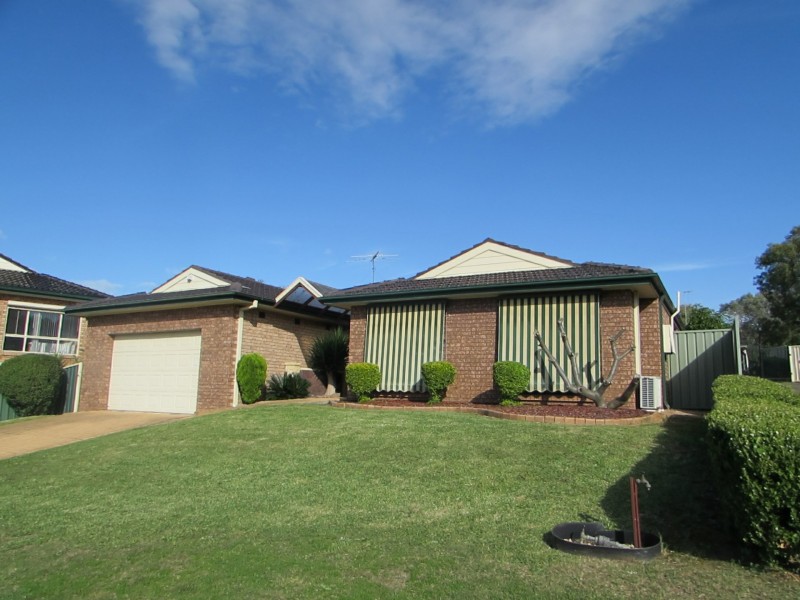 3 Ashton Close, Eagle Vale NSW 2558