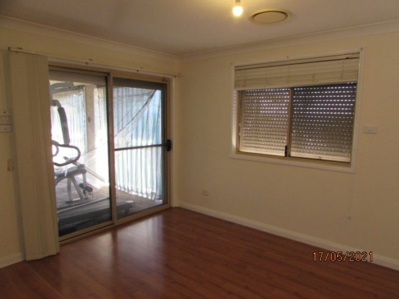 57 McLaughlin Circuit, Bradbury NSW 2560