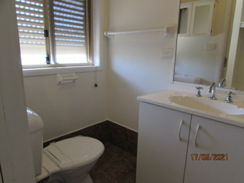 57 McLaughlin Circuit, Bradbury NSW 2560