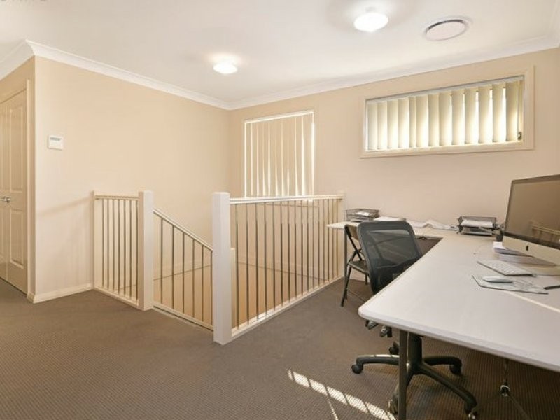 15 Bowerman Road, Elderslie NSW 2570