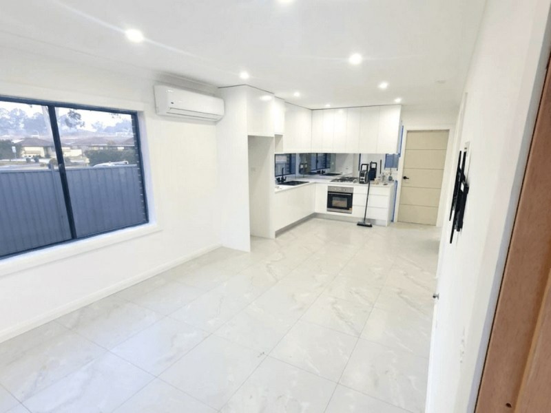 200B St Johns Road, Bradbury NSW 2560