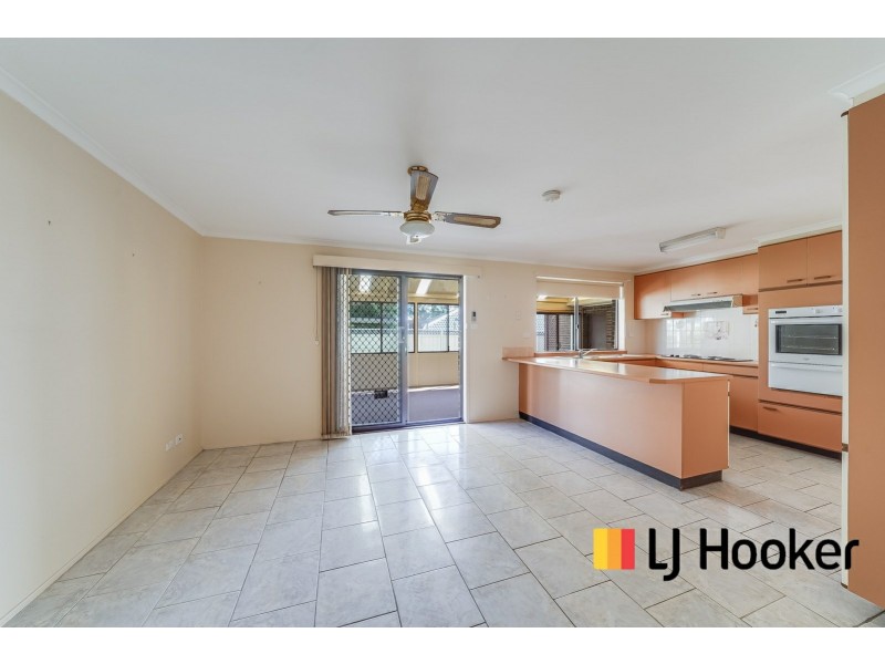 5 Tammar Place, St Helens Park NSW 2560