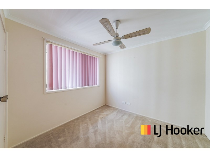 5 Tammar Place, St Helens Park NSW 2560
