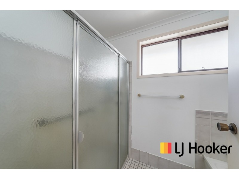5 Tammar Place, St Helens Park NSW 2560