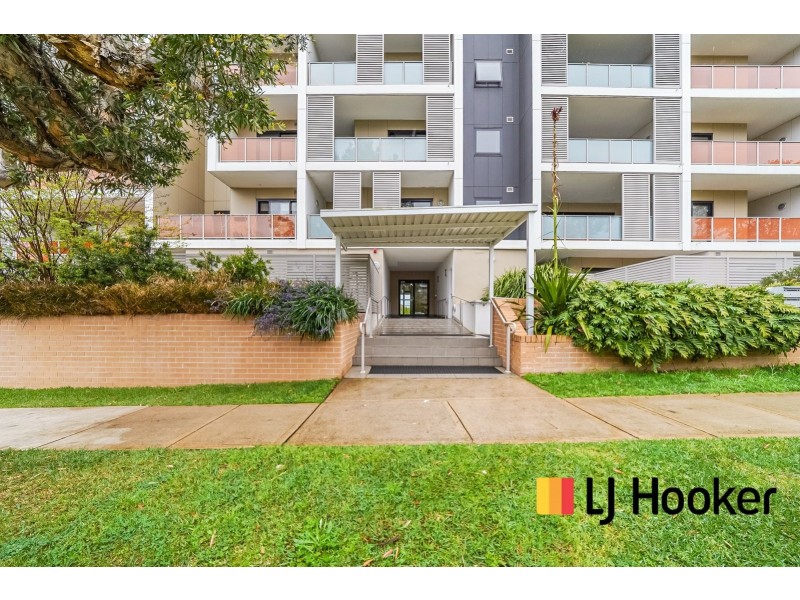 31/2-10 Tyler Street, Campbelltown NSW 2560