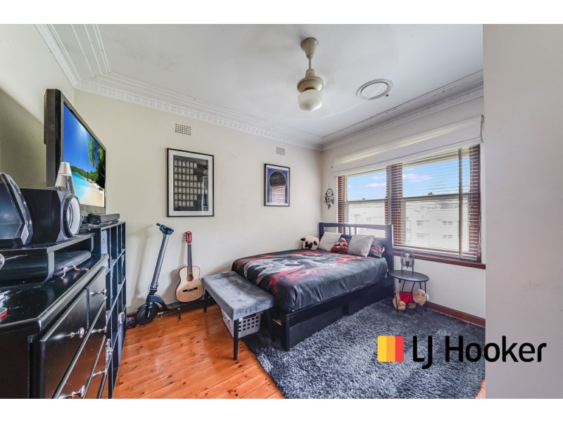 136 Lindesay Street, Campbelltown NSW 2560