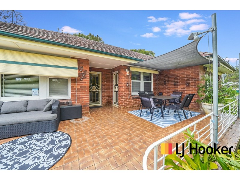 136 Lindesay Street, Campbelltown NSW 2560