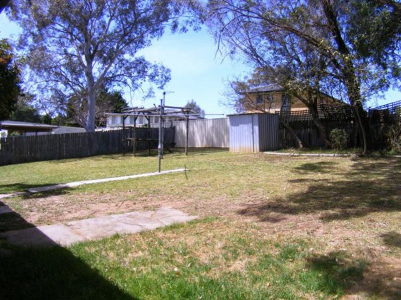 20 Elouera Cres, Woodbine NSW 2560