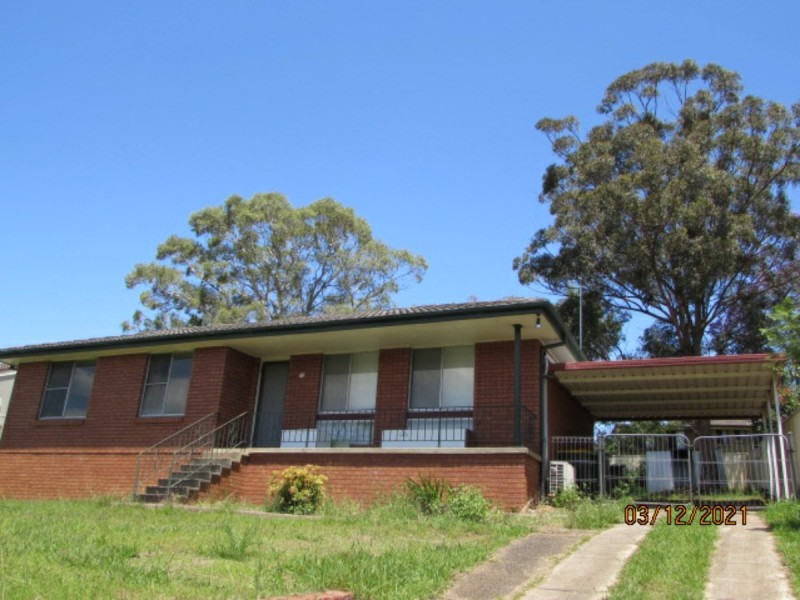 20 Elouera Cres, Woodbine NSW 2560